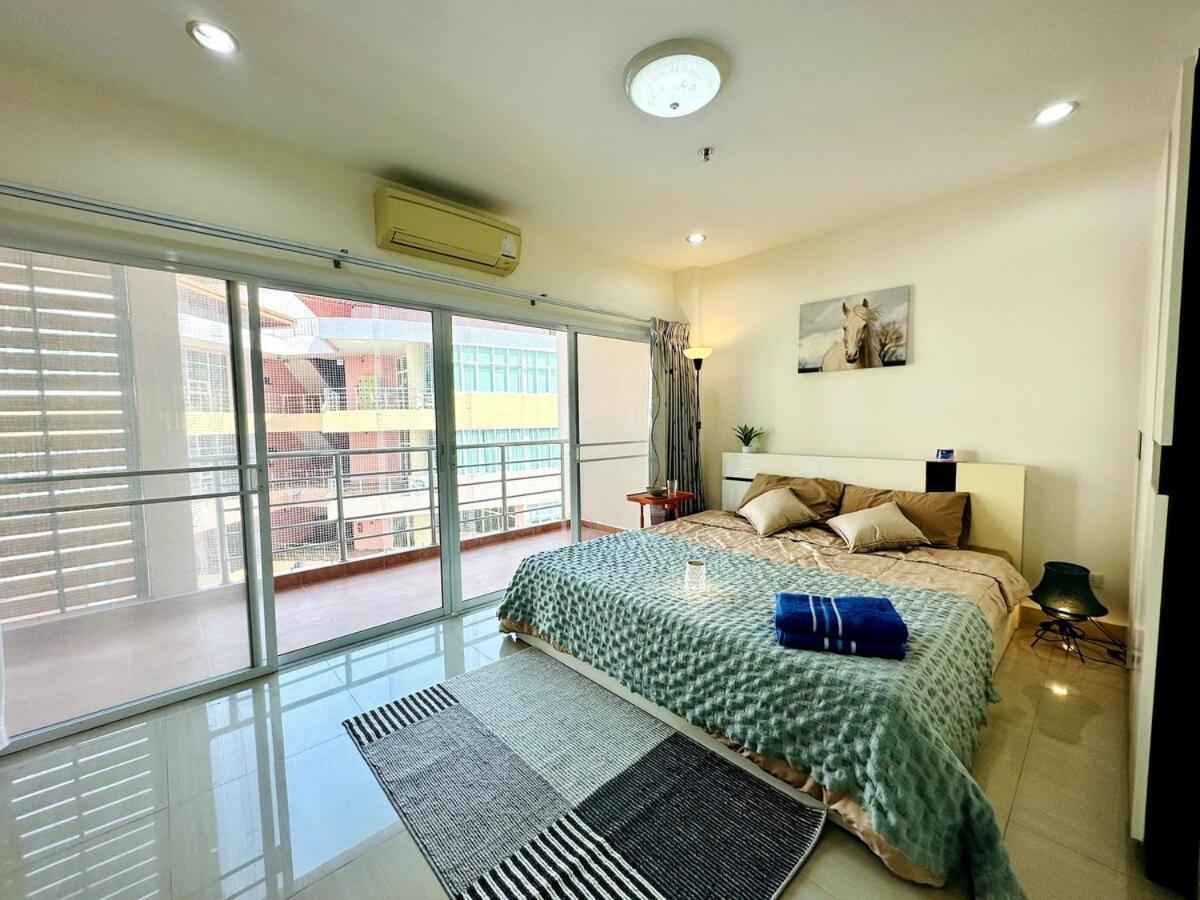 Aparthotel Wisdom Burg Bangsaen, Pool, Gym Ban Rong Khoei Exterior foto