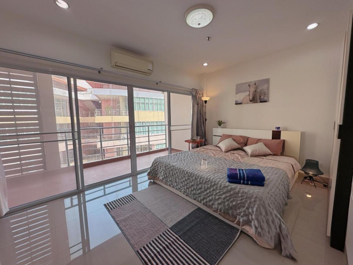 Aparthotel Wisdom Burg Bangsaen, Pool, Gym Ban Rong Khoei Exterior foto