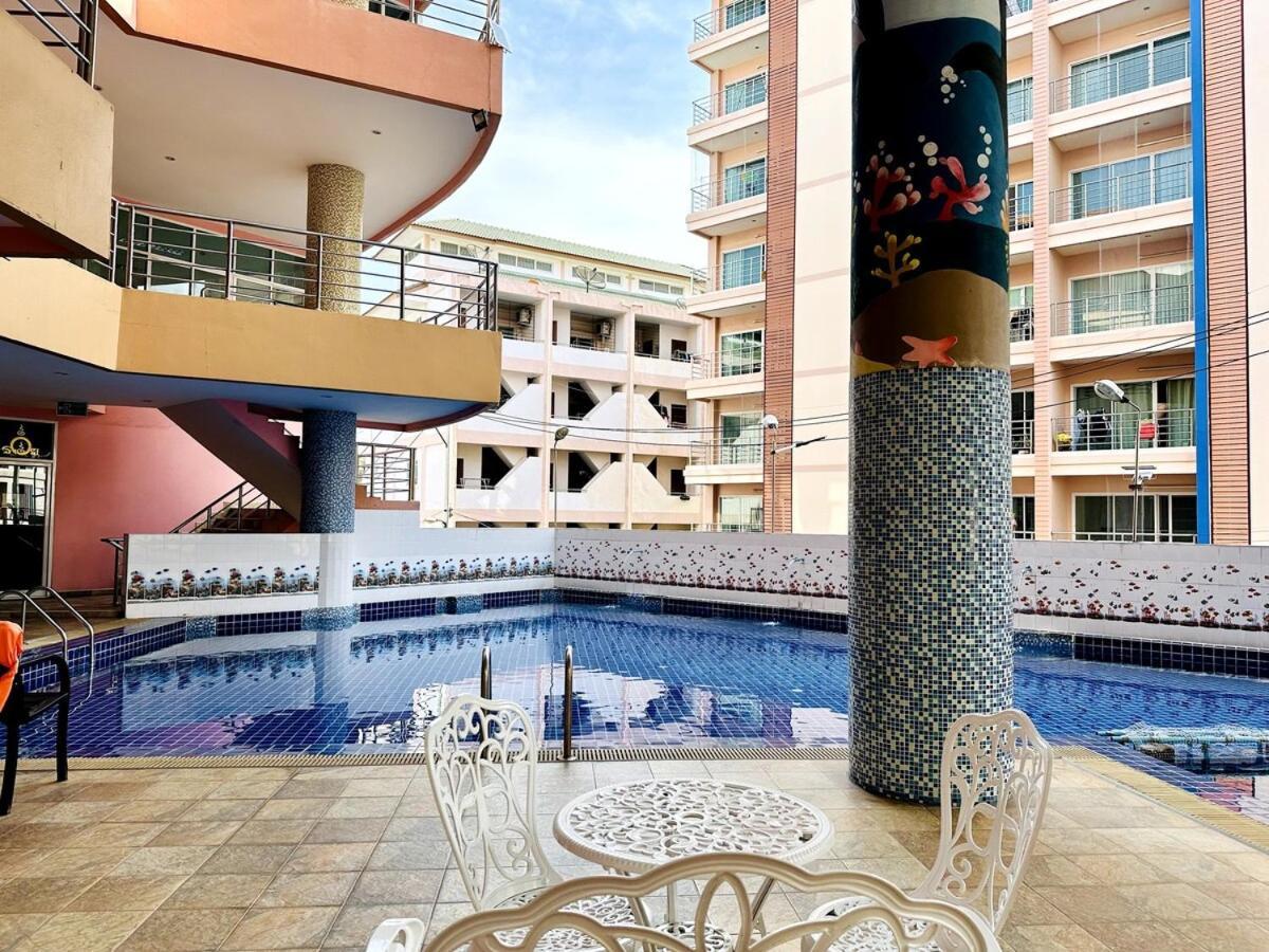 Aparthotel Wisdom Burg Bangsaen, Pool, Gym Ban Rong Khoei Exterior foto