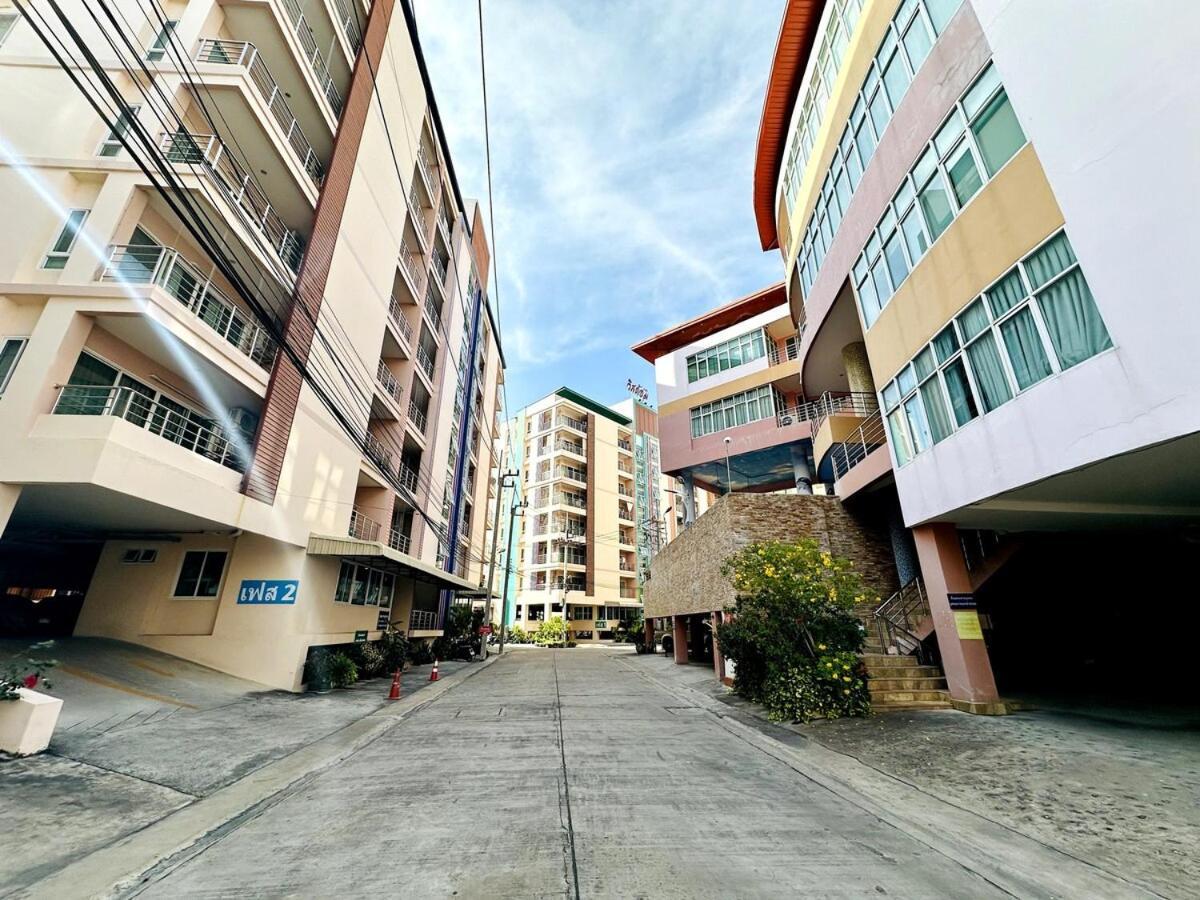 Aparthotel Wisdom Burg Bangsaen, Pool, Gym Ban Rong Khoei Exterior foto