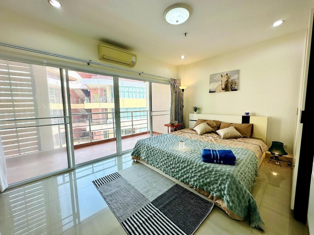 Aparthotel Wisdom Burg Bangsaen, Pool, Gym Ban Rong Khoei Exterior foto