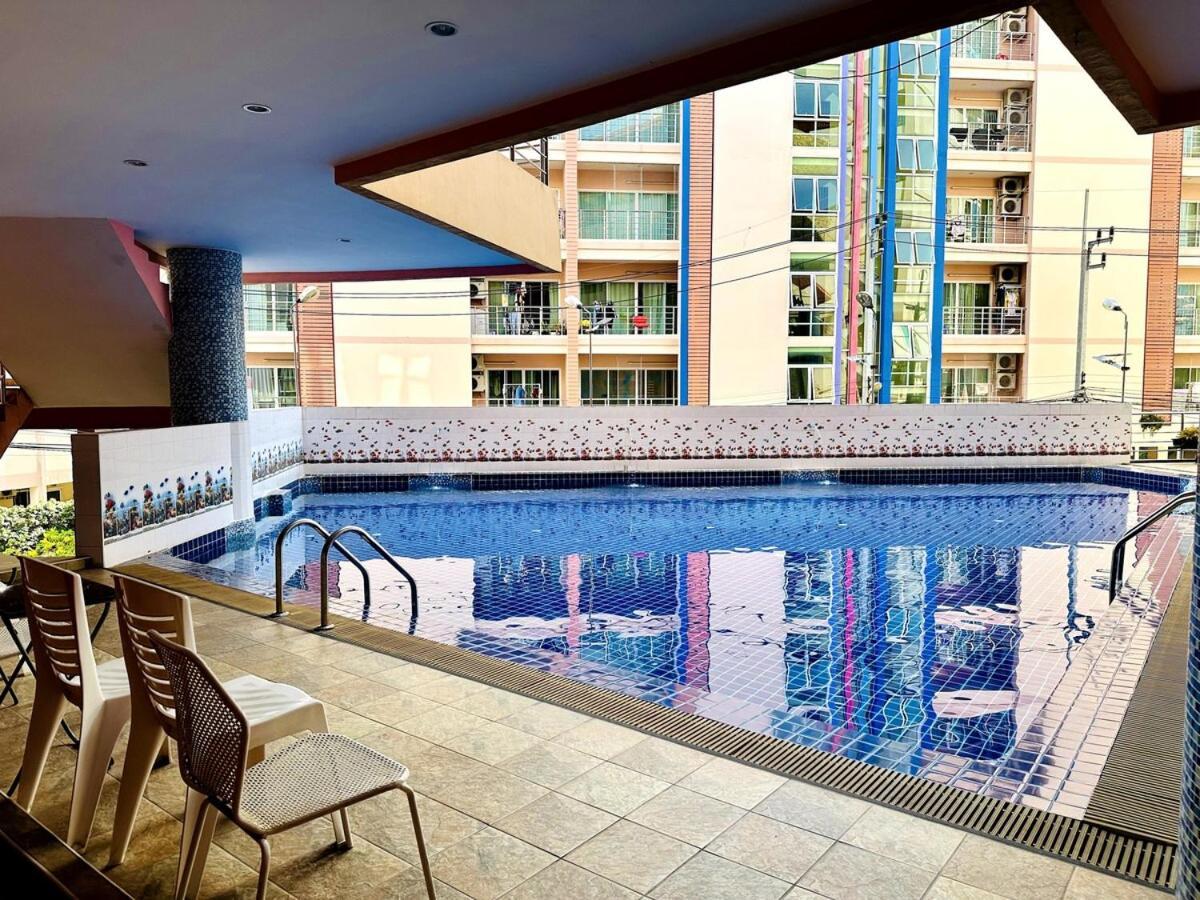 Aparthotel Wisdom Burg Bangsaen, Pool, Gym Ban Rong Khoei Exterior foto
